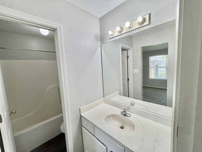 Building Photo - 4386 Elysian Dr