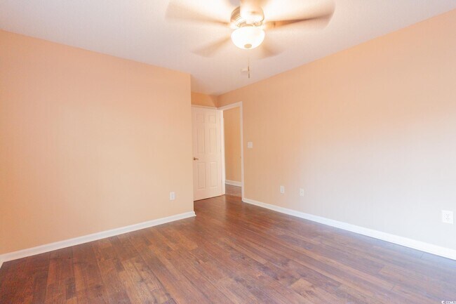 Building Photo - 3774 Hitchcock Way