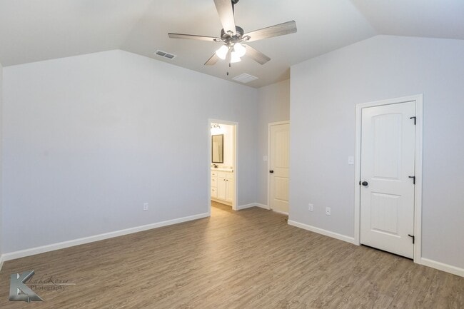 Building Photo - NEW CONSTRUCTION! 3 bed, 2 bath, 2 car garage