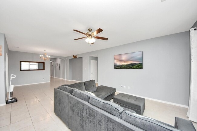 Building Photo - 3714 Tirranna Dr