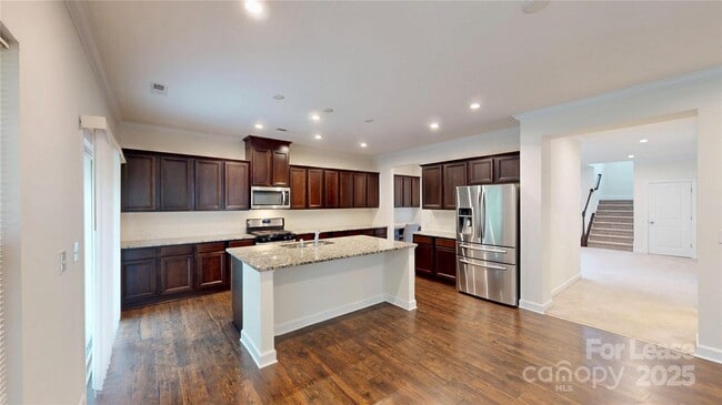 Building Photo - 4523 Collingham Dr