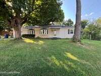 Building Photo - 516 Popp Ave