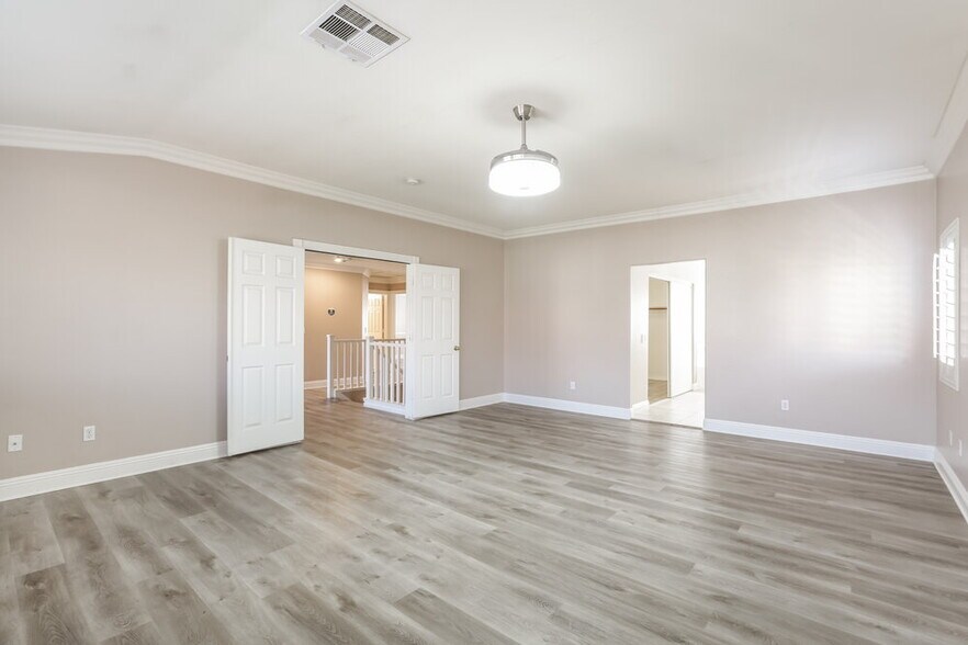 Building Photo - 6558 Candy Apple Cir