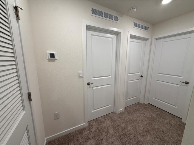 Building Photo - 6524 SW 82nd Lp