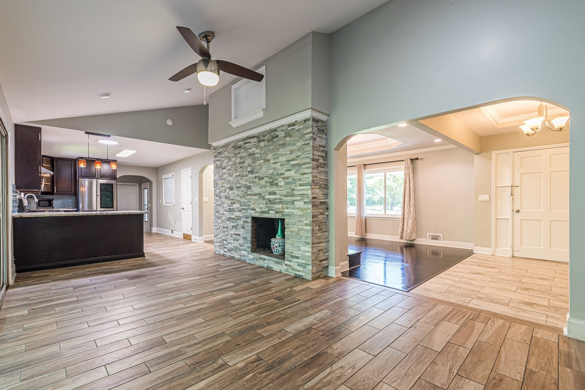 Building Photo - 1574 Old Spring House Ln