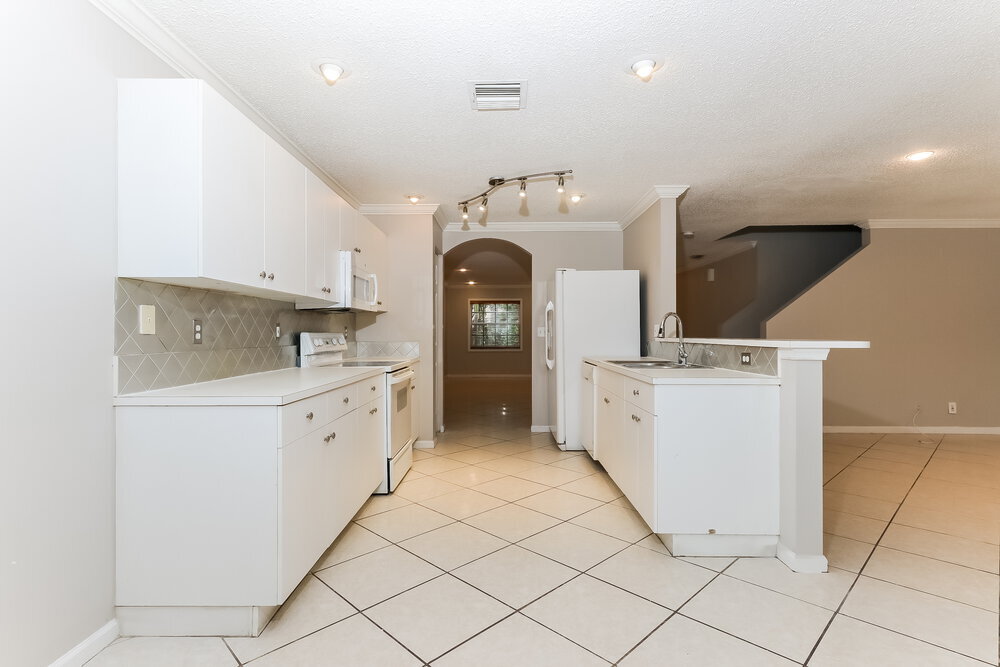 Building Photo - 6587 Rainwood Cove Ln