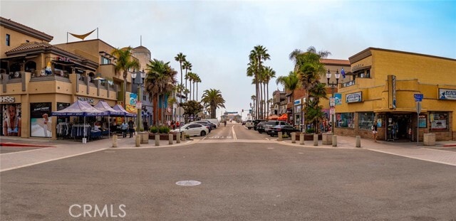 Building Photo - 1008 Delaware St