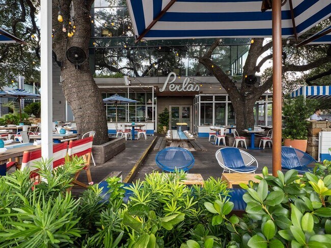 Building Photo - 1609 Nickerson St