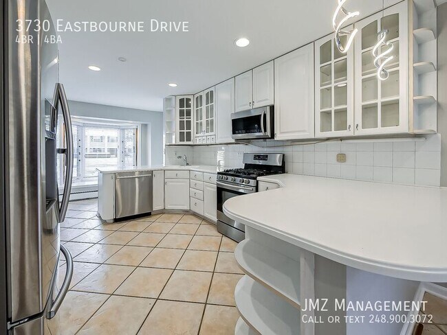 Building Photo - 3730 Eastbourne Dr