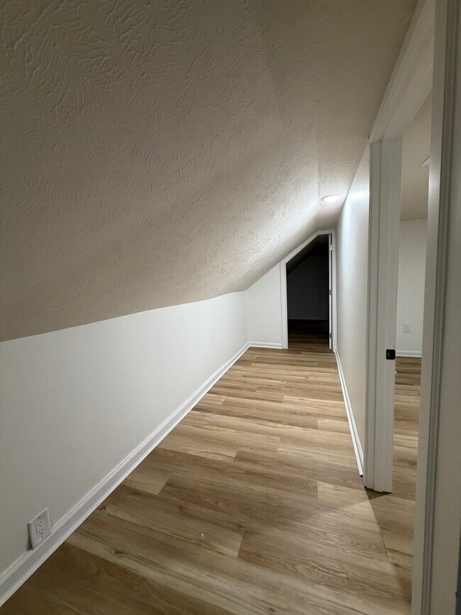 Building Photo - 1305 Avenue C