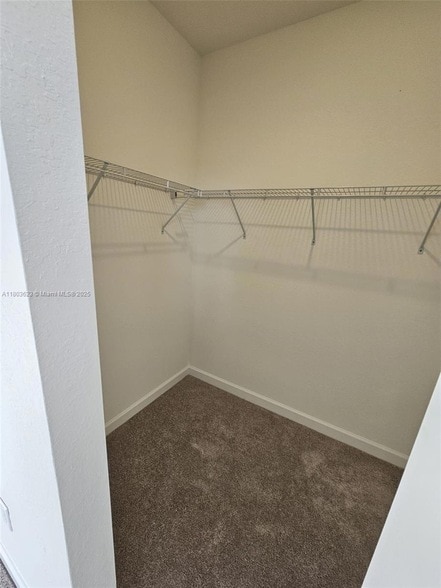 Building Photo - 96 SE 11th Ct