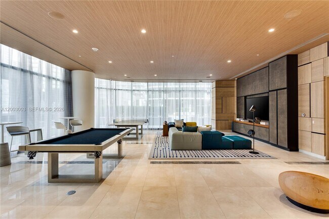 Building Photo - 45 SW 9th St