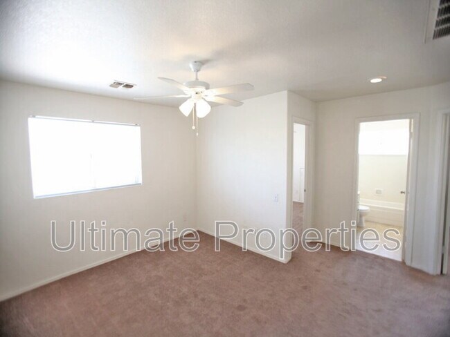 Building Photo - 3128 N Ivory Ln