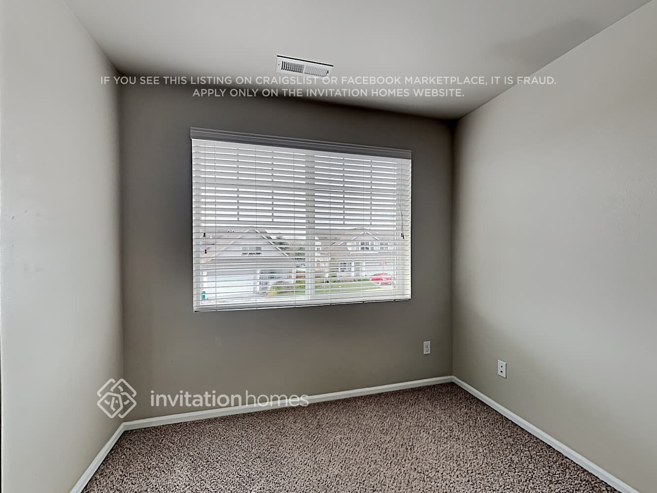 Building Photo - 2705 86th Dr NE