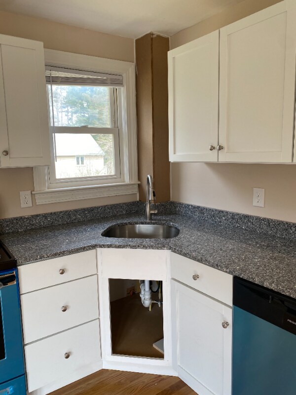 Building Photo - 176 N Worcester St