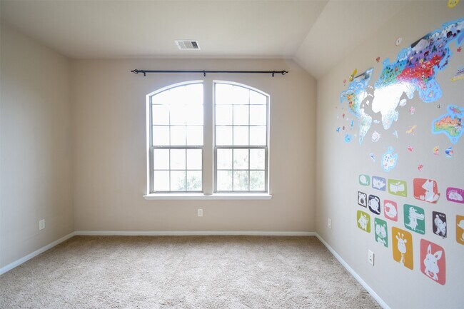 Building Photo - 27363 Pendleton Trace Dr