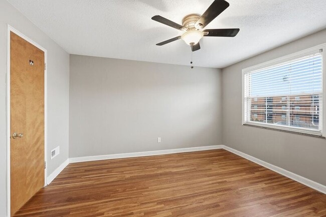 Building Photo - 1876 Northwest Blvd