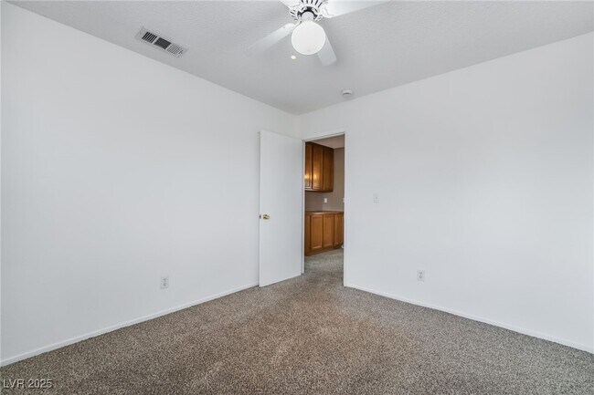 Building Photo - 8501 Shelly Rd