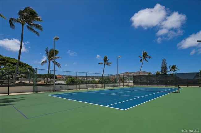 Building Photo - Esplanade on the water