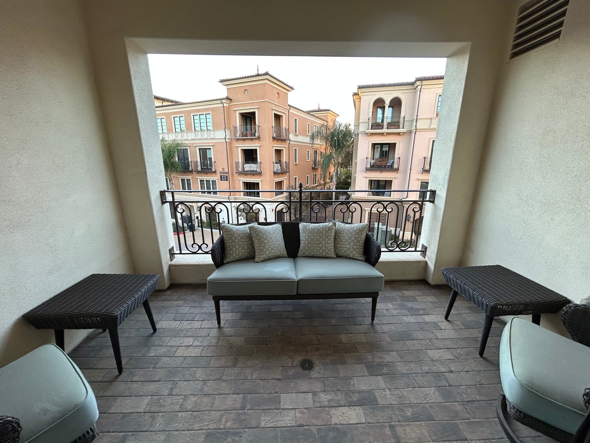 Building Photo - 23500 Park Sorrento