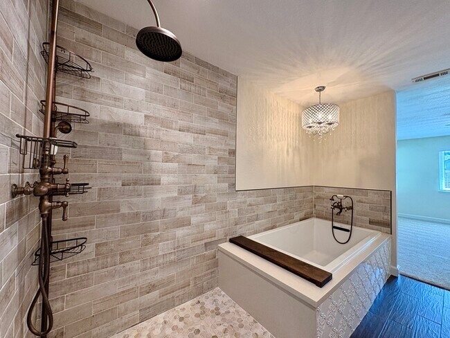 Building Photo - Beautiful 3 Bedroom, 2.5 Bathroom Fully Remodeled Home in Orangevale!