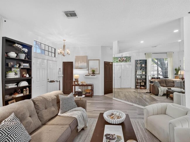 Building Photo - 357 Waterford Cir W