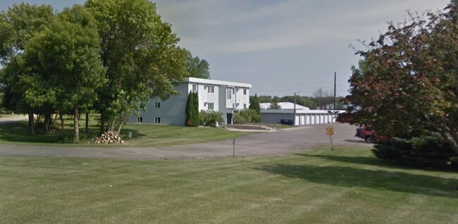 505 McKay Oak Knoll - 509 McKay Ave N