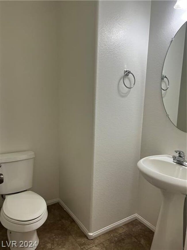 Building Photo - Aliante Two Story Home