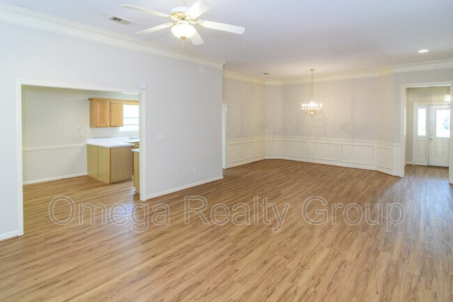 Building Photo - 4608 Fairfax Ct