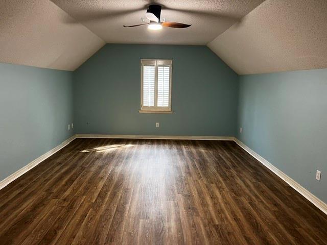 Building Photo - 7470 Mallard Dr