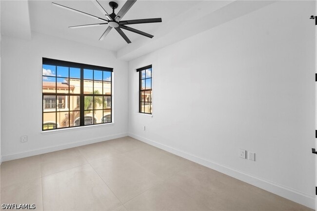 Building Photo - 23191 Fashion Dr