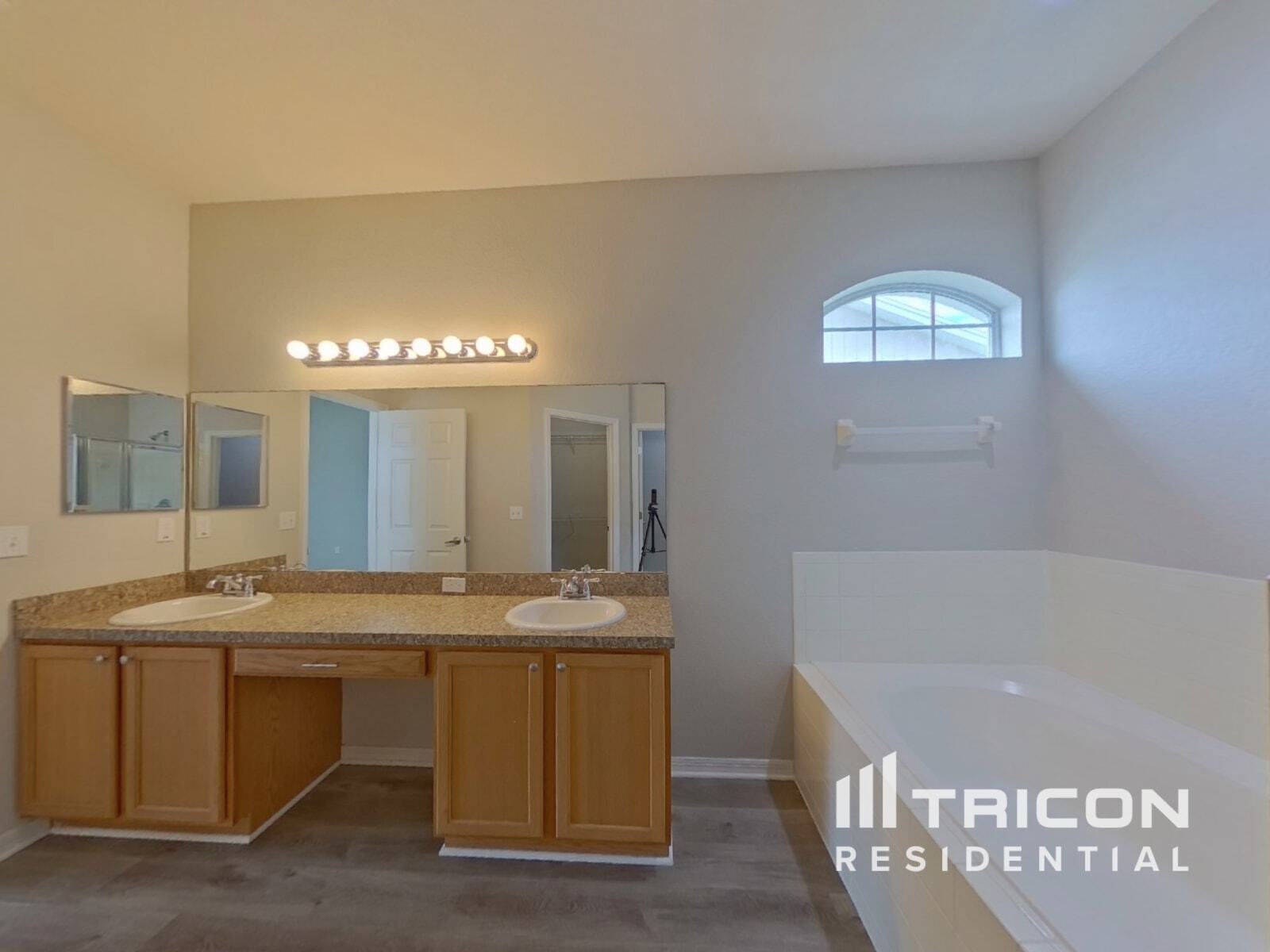 Building Photo - 3612 Bristol Cove Ln