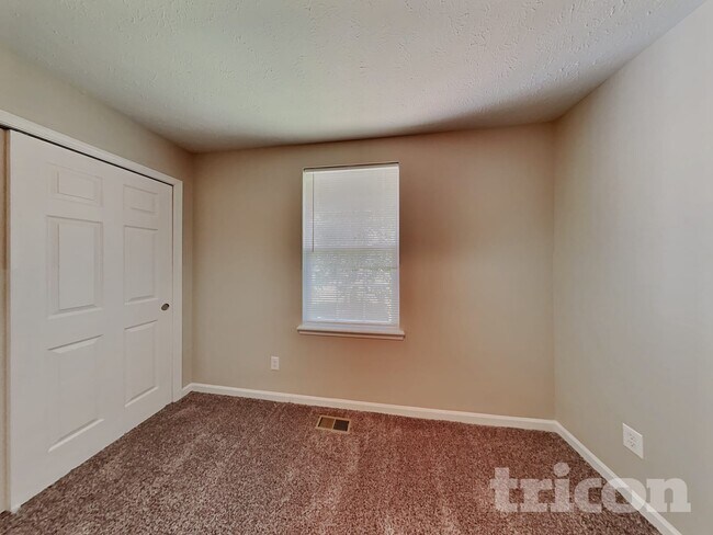 Building Photo - 951 Atir Ln