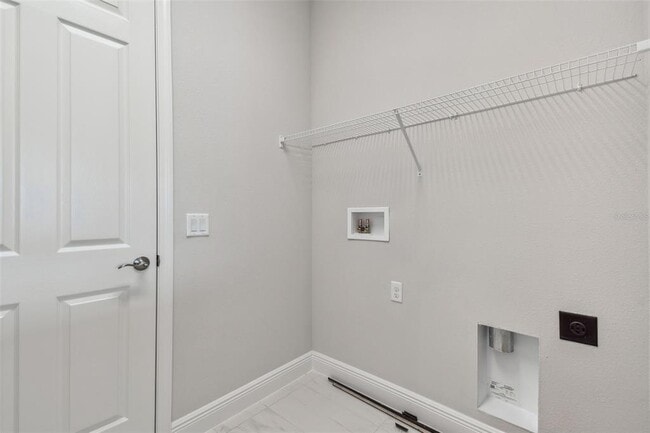 Building Photo - 11239 Rustic Timber Lp