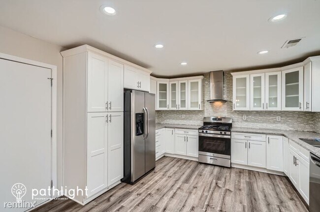 Building Photo - 4 br, 3 bath House - 2216 Carolina Wind Ct...