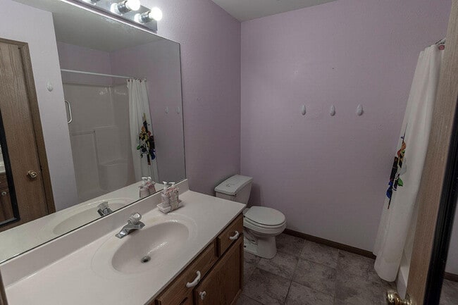 Building Photo - 1606 Typhoon Dr