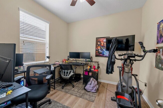 Building Photo - 12313 Eagle Swoop Pl