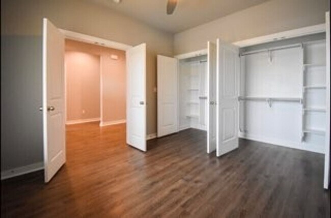 Building Photo - 456 N Otoe St