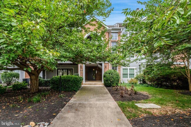 Building Photo - 7510 Ashby Ln