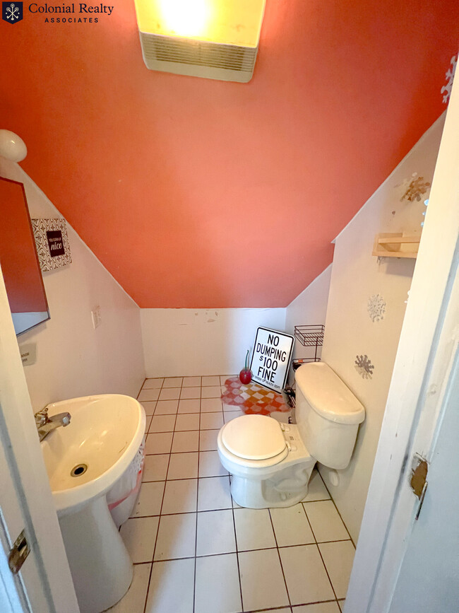 Building Photo - 64 Tremont St