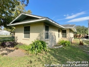 Building Photo - 303 Gaiety Ln