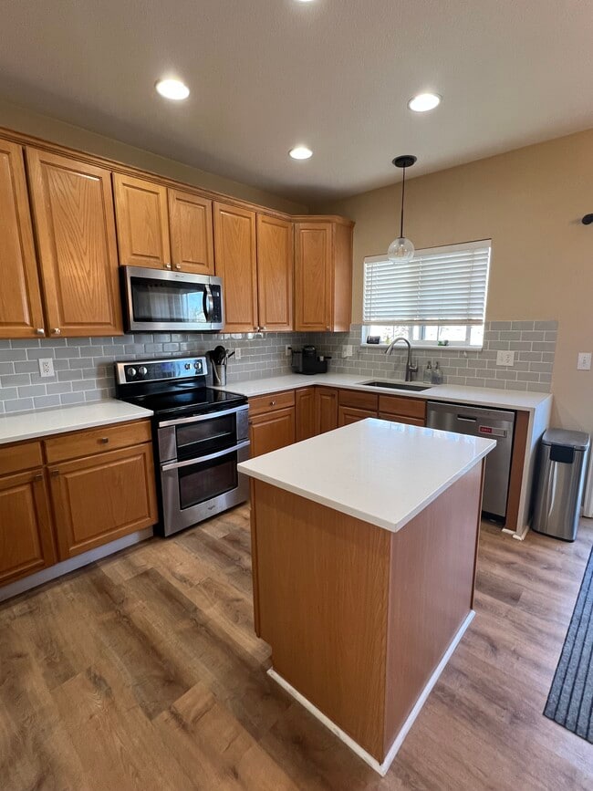 Building Photo - 4850 S Kirk Way