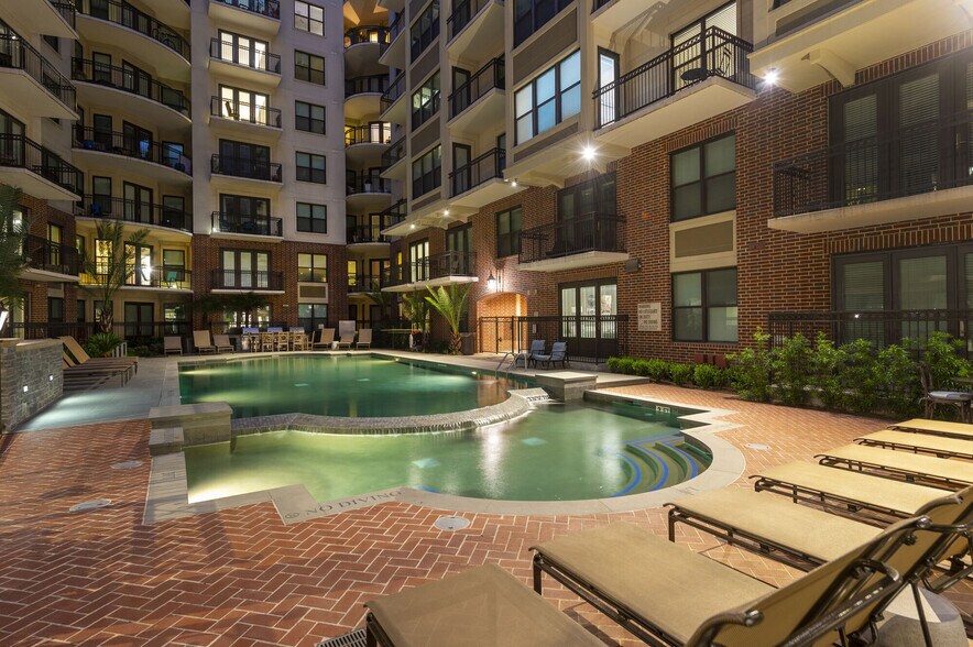 James 2303 Mid Ln Houston TX 77027 Apartment Finder