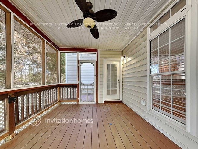 Building Photo - 17136 Knoxwood Dr