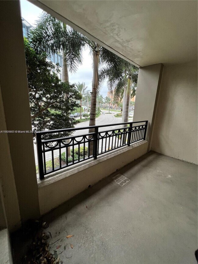 Building Photo - 550 Okeechobee Blvd