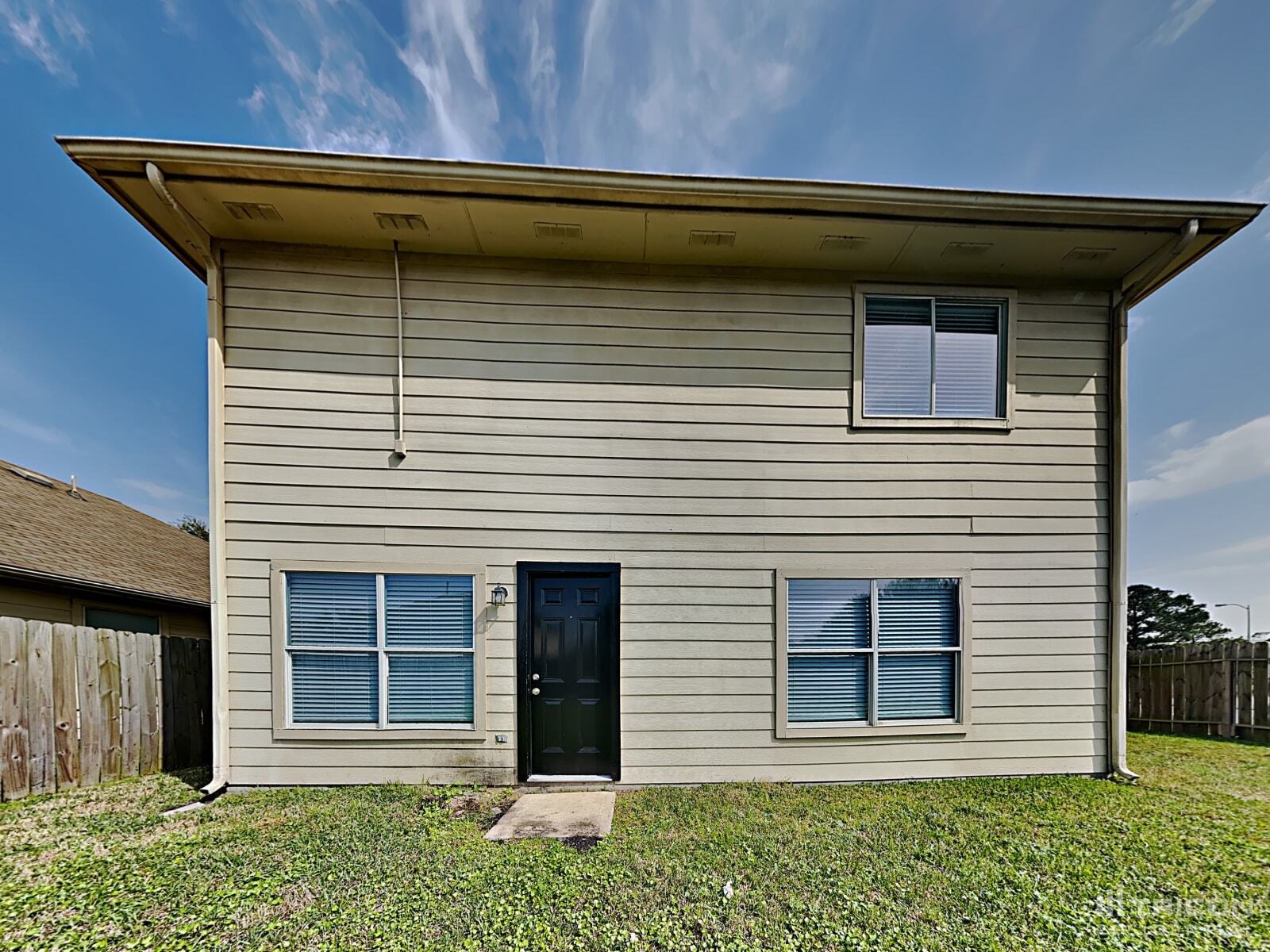 Building Photo - 9303 Deep Valley Dr