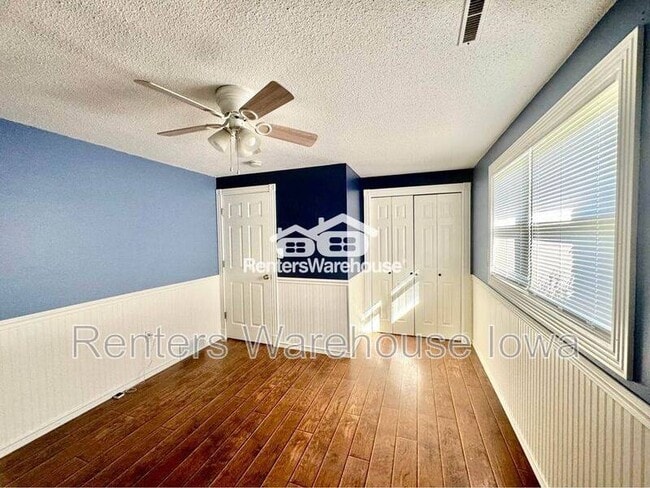 Building Photo - 275 Christopher Ave