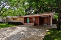 Building Photo - 4311 Skillman St