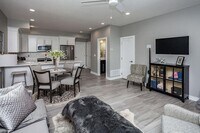 Building Photo - 3BR 2.5ba Townhome in Waukee, IA, available July 6th!