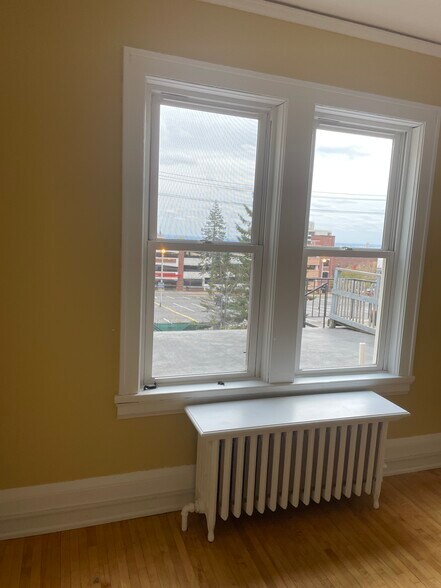 Bedroom - 320 E 5th St